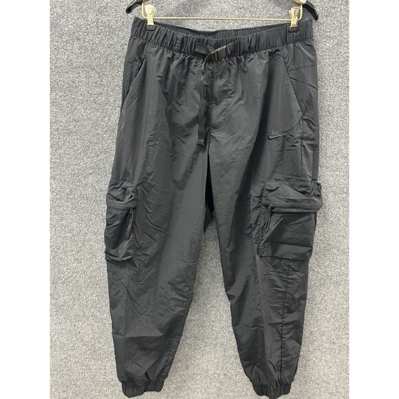 Nike Tech Woven Sports/Casual/Training Black Cargo Pants FZ0756-010 - Men’s L - Picture 1 of 13